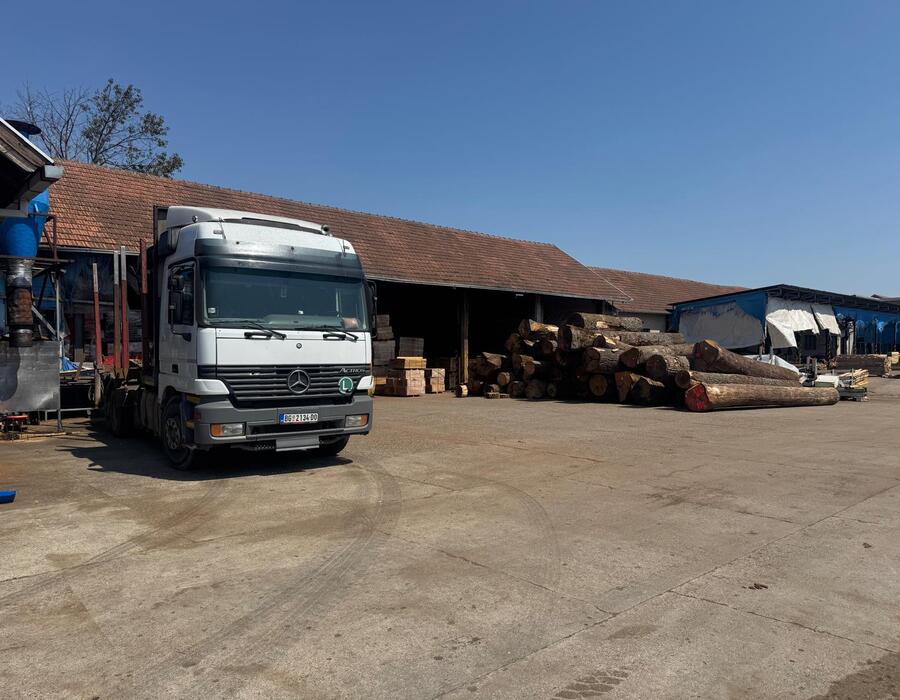Quercus Parket facility